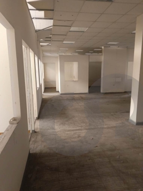 Open space showroom – Highway visible building -Achrafieh REF#MM129094 — 4