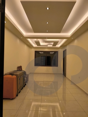 unfurnished -spacious - cozy living room -Zgharta REF#MT129046 — 4