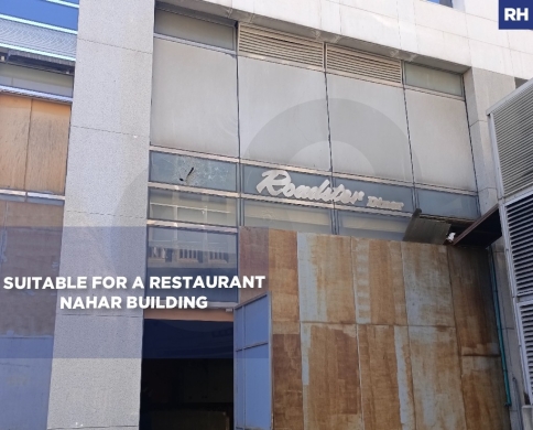 Beautiful 230 SQM Shop IN DOWNTOWN BEIRUT! Suitable for a restaurant #RH120335