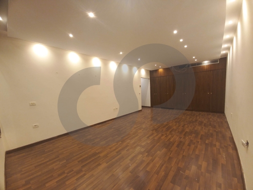 calm & prestigious area, ramlet el bayda/رملة البيضاء REF#HU128986 — 9