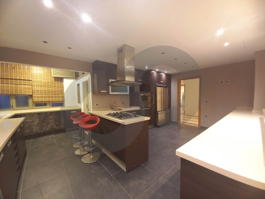 calm & prestigious area, ramlet el bayda/رملة البيضاء REF#HU128986 — 6
