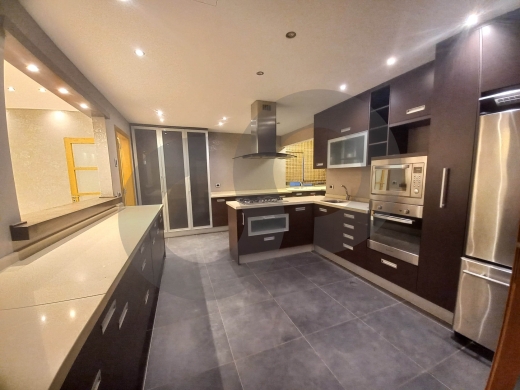 calm & prestigious area, ramlet el bayda/رملة البيضاء REF#HU128986 — 7
