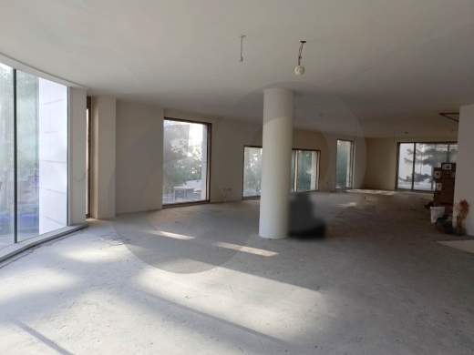 Prime 870 SQM Showroom for Rent – Downtown Beirut REF#RH128652 — 3