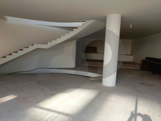 Prime 870 SQM Showroom for Rent – Downtown Beirut REF#RH128652 — 5