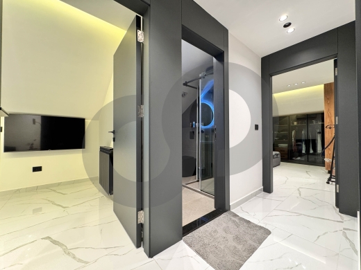 Prestigious Gated Community IN ANTELIAS REF#RK122646 — 8
