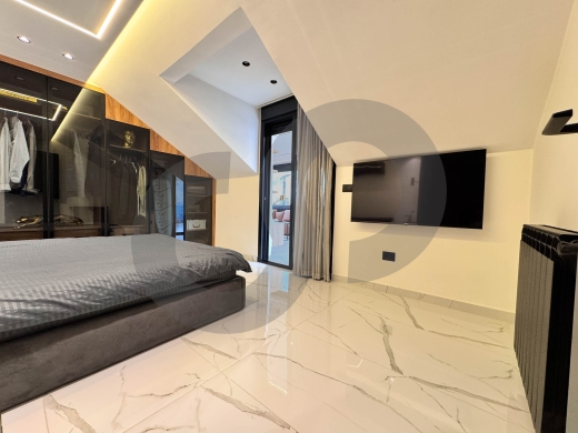Prestigious Gated Community IN ANTELIAS REF#RK122646 — 12