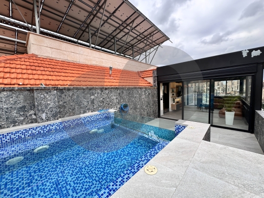 Prestigious Gated Community IN ANTELIAS REF#RK122646 — 5