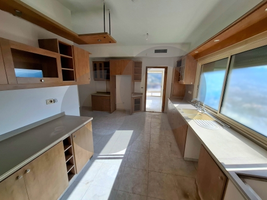 huge 335 sqm apartment in adma for rent for 1,450$! REF#HW128270 — 3
