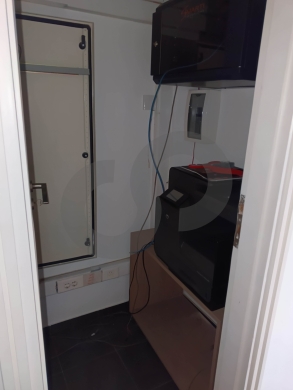 Spacious Layout,Apartment or Office,achrafieh REF#MM127883 — 8