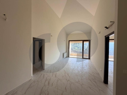 Luxurious villa, prime location, keserwan, fatqa/فتقا REF#YE127887 — 12