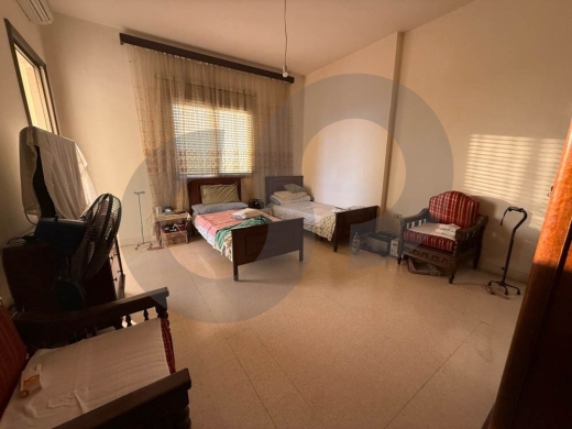 240 sqm apartment in prime location in tarik el jdieh REF#YJ127761 — 6