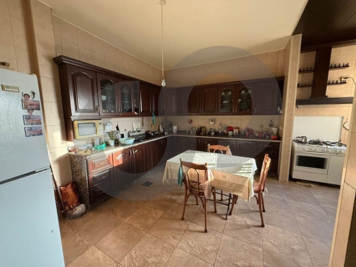 240 sqm apartment in prime location in tarik el jdieh REF#YJ127761 — 4