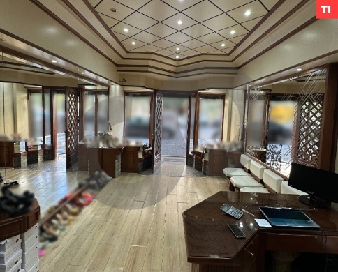 محل للبيع - طرابلس، شارع نديم الجسر REF#TI126938