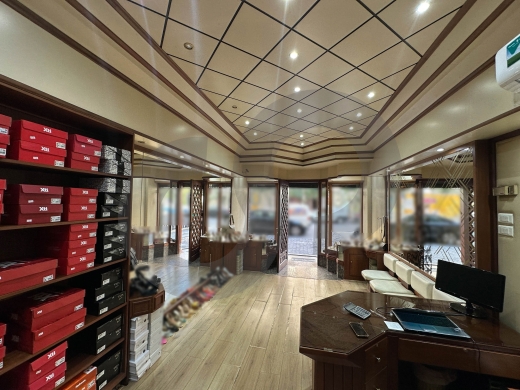 محل للبيع - طرابلس، شارع نديم الجسر REF#TI126938 — 3