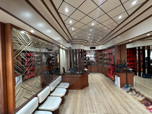 محل للبيع - طرابلس، شارع نديم الجسر REF#TI126938 — 2