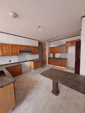 Spacious, sea view, prime location, ramlet al bayda REF#HU126375 — 9