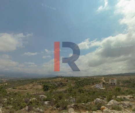 R9-3888 Land for Sale in Nakhleh – Koura, 1600 m², Zoning 20/40 — 2