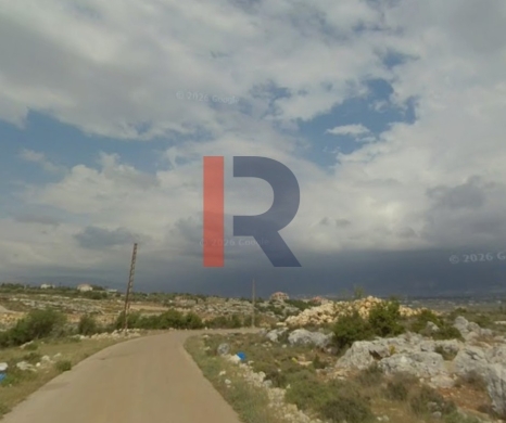 R9-3888 Land for Sale in Nakhleh – Koura, 1600 m², Zoning 20/40 — 4