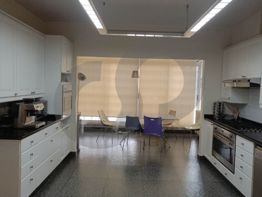 stunning 400 sqm apartment- prime Baabda- REF#GG122585 — 3