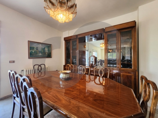 unobstructed view- maintained building- Feitroun REF#SE01581 — 4