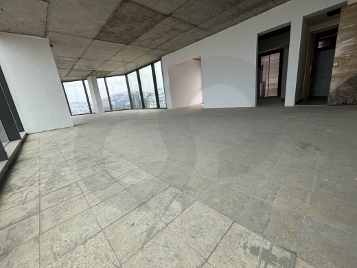 ELEVATE YOUR BUSINESS IN THIS PRIME LOCATION DBAYEH REF#DF108188 — 2