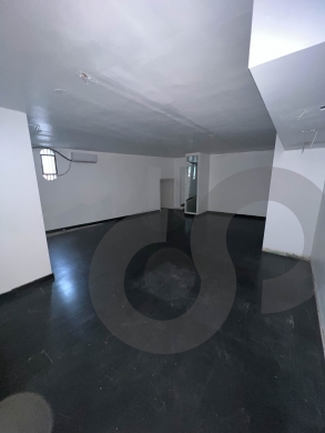 Prime location- Spacious -Jdeideh highway /جديده REF#CR117844 — 4