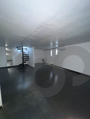Prime location- Spacious -Jdeideh highway /جديده REF#CR117844 — 5