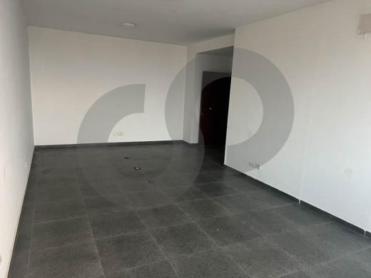68 sqm Office in High-End Building - Prime Location — 3
