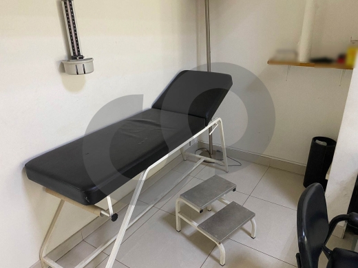 AMAZING RENT DEAL for A CLINIC in Hamra/الحمراREF#RH109084 — 4
