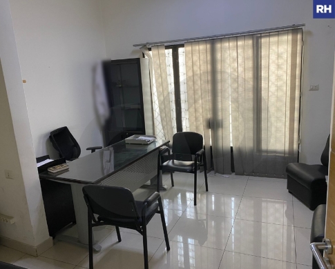 AMAZING RENT DEAL for A CLINIC in Hamra/الحمراREF#RH109084