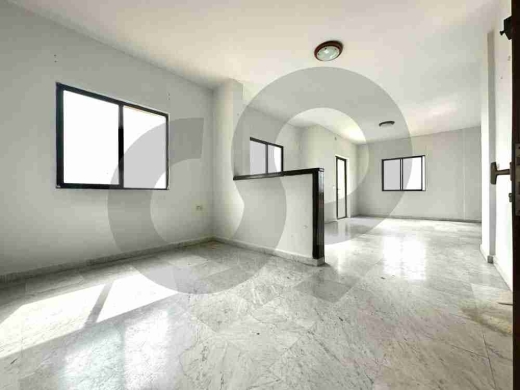 Great deal 210 sqm apartment in Blat/بلاط — 2