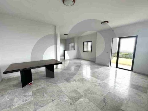 Great deal 210 sqm apartment in Blat/بلاط — 3