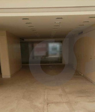 2500sqm Building located in Awkar for rent /عوكر