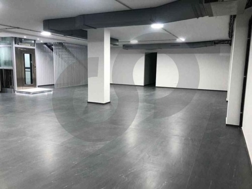 Triplex Store for Rent in Ashrafiye with 9 Parkings! — 3