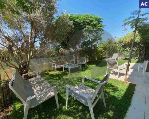 Garden Lovers – Waterfront City apartment for rent