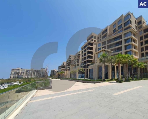 Waterfront City / furnished / 323 sqm Apartment