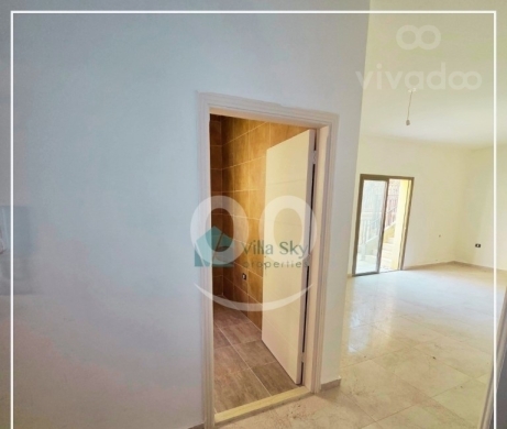 شقة للبيع في مار شعيا مع تراس واسع | Apartment with Large Terrace Mar Chaaya — 4