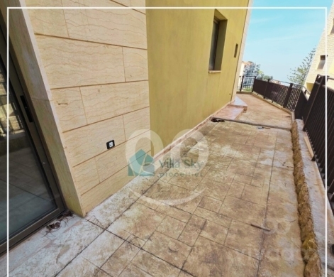 شقة للبيع في مار شعيا مع تراس واسع | Apartment with Large Terrace Mar Chaaya — 7