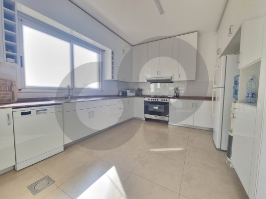 200sqm apartment for rent in Ashrafieh-Nazareth — 4