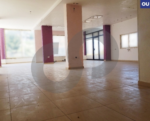 350 sqm showroom FOR RENT in Awkar