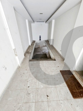Prime location shop+2 warehouses for sale in zalka/الزلقا