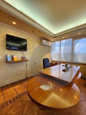 Super prime location office in Jounieh/جونيه — 2