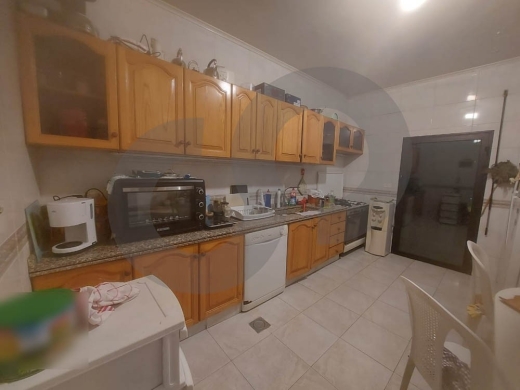 spacious apartment is located in Mansourieh/المنصورية — 7