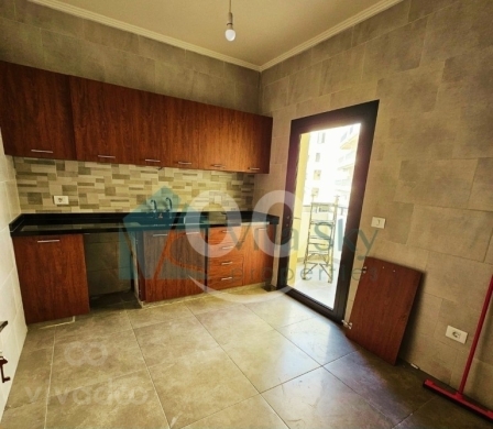 شقة جاهزة للسكن 2 نوم للبيع في سن الفيل | Ready 2BR Apartment Sin El Fil — 6