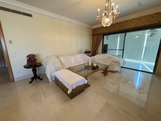 High-End Apartment For Rent in Ramlet Al Bayda, Beirut