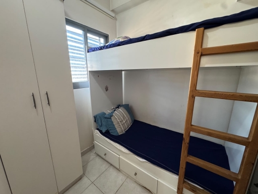 High-End Apartment For Rent in Ramlet Al Bayda, Beirut — 14