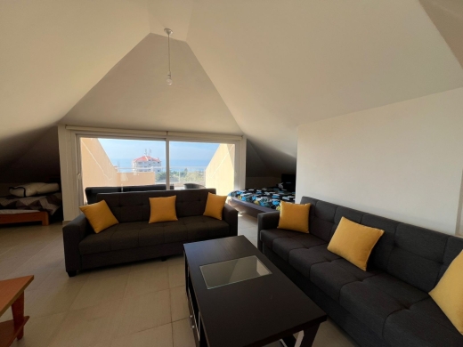 Roof Apartment With Seaview For Rent in Adma