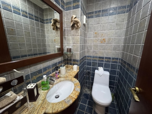 Furnished 3-Bedroom Apartment For Sale in Jnah, Beirut — 19