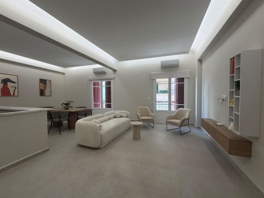 Furnished 2-Bedroom Apartment For Sale in Achrafieh, Carré D'or