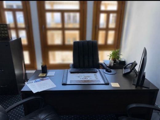 All Inclusive! 21 SQM Furnished Office With Balcony For Rent in Down Town — 9
